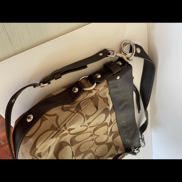 Coach Hobo Bag - Picture 7 of 9